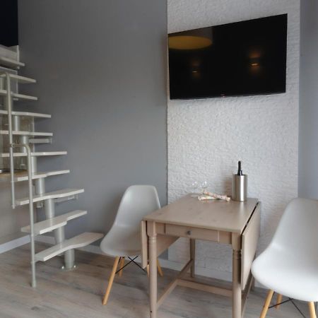 Holiday Home Slavia New 012Z Antresola I Balkonem Przy Plazy 米兹多洛杰 外观 照片